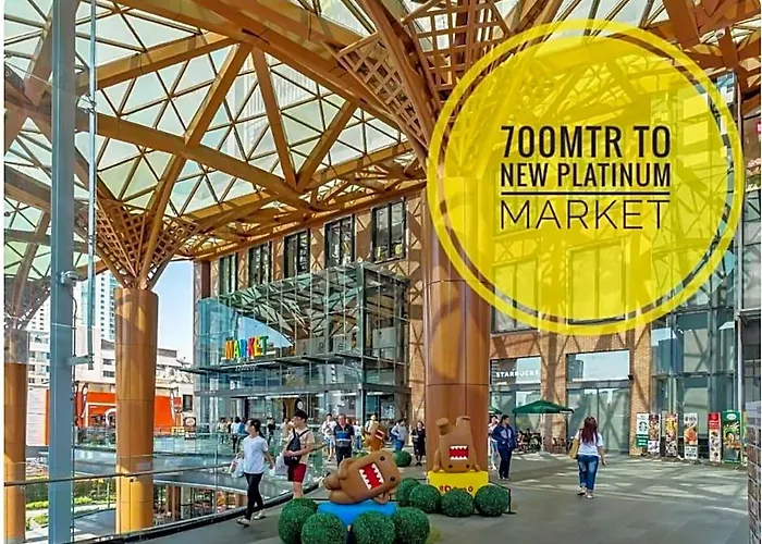 Family Hub @ Pratunam 9 - Group + Free Pickup 酒店 3*